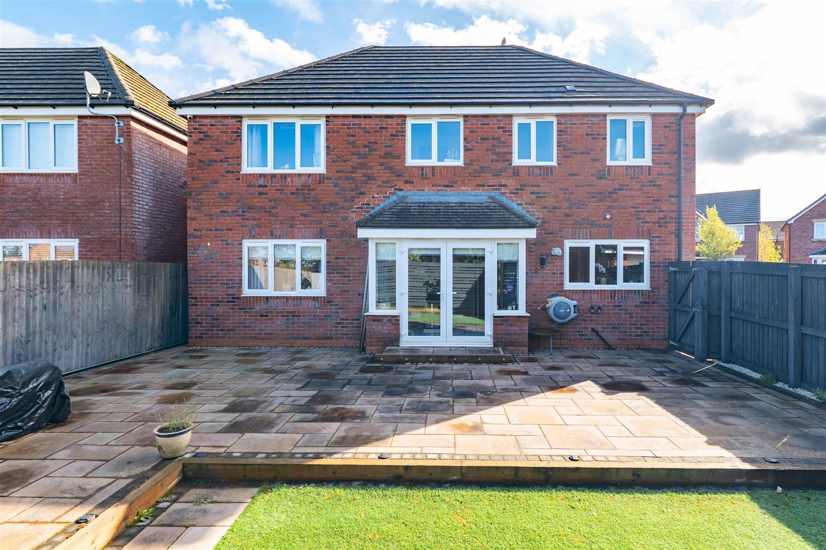Willowbank Close, Leyland